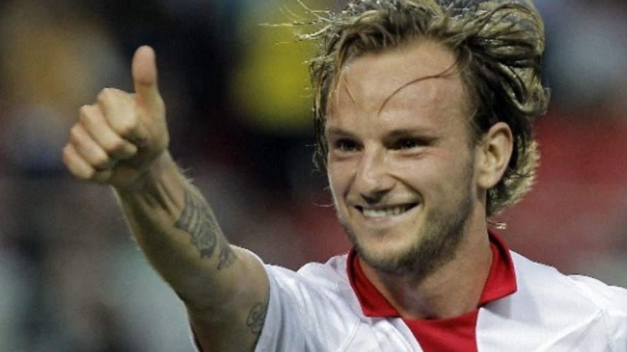 Ράκιτιτς: Επέστρεψε στη Σεβίλλη