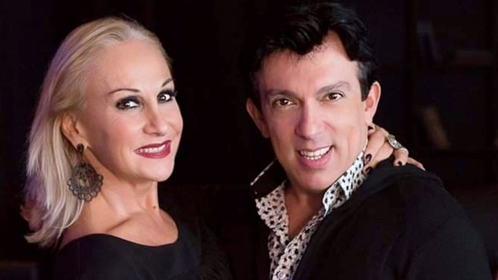 Η Σεμπεκοπούλου πλάι στον Γιώτη στο «Ο Όσκαρ και η θεία Ροζ» που ανεβαίνει στο «Αλκμήνη»