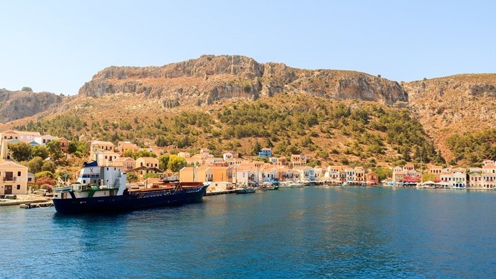 La Croix: Καστελλόριζο, το νησί όλων των επιθυμιών