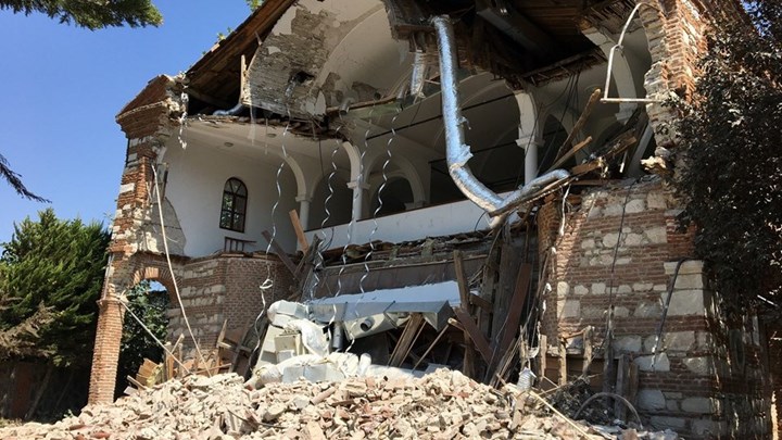 Τουρκία: Κατέρρευσε η “Αγία Σοφία της Προύσας” – Η ιστορία του ορθόδοξου χριστιανικού ναού – ΦΩΤΟ – ΒΙΝΤΕΟ