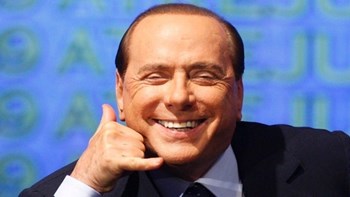 Κορονοϊός: Θετικοί η νέα σύντροφος και τα δύο παιδιά του Μπερλουσκόνι