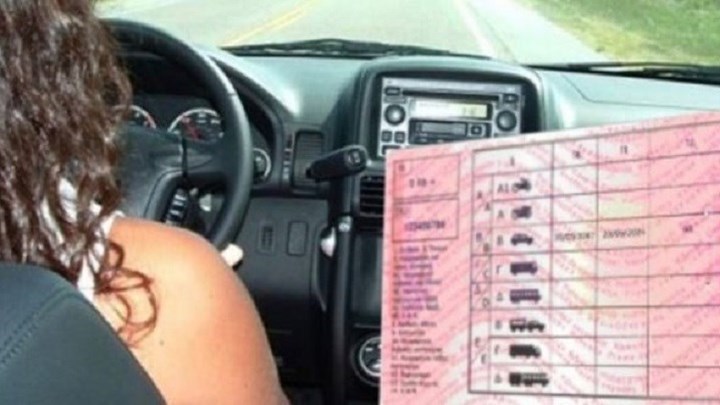 Εννέα συλλήψεις σε Καρδίτσα και Τρίκαλα για πλαστά διπλώματα οδήγησης