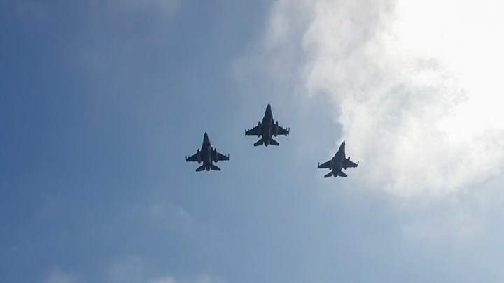 Εντυπωσιακές εικόνες από συνεκπαίδευση F-16 Ελλάδας και ΗΑΕ – ΦΩΤΟ – ΒΙΝΤΕΟ