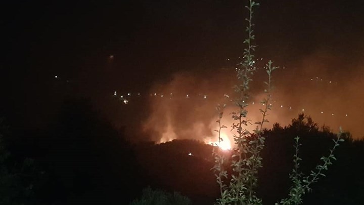 Φωτιά στην Κεφαλονιά: Με εντολή του δημάρχου εκκενώνεται το χωριό Καπανδρίτι
