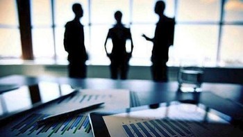 Κορονοϊός: Νέα μέτρα στήριξης κατέθεσε η κυβέρνηση στη Βουλή – Ποιους αφορούν