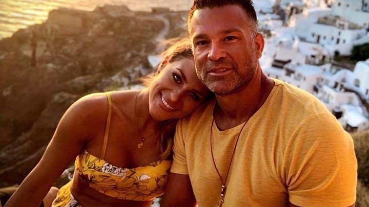 Μπαμπάς θα γίνει ο Κώστας Σόμμερ – “Η εγκυμοσύνη δεν έπρεπε να βγει ακόμα προς τα έξω”