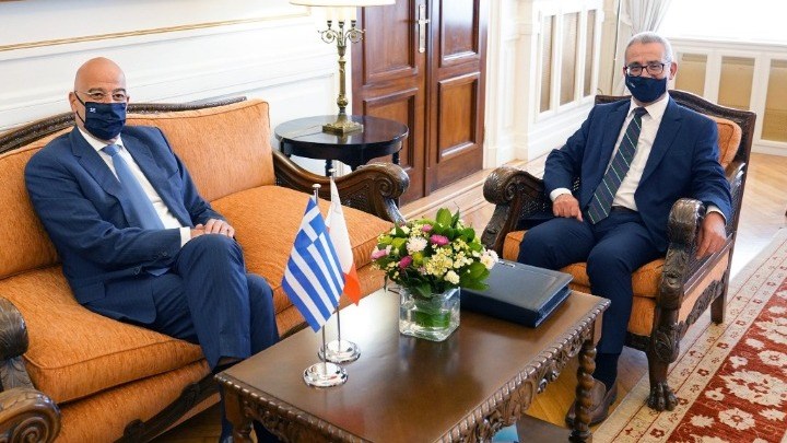 Δένδιας: Η επιλογή είναι απλή για την Τουρκία – Διάλογος χωρίς απειλές ή κυρώσεις