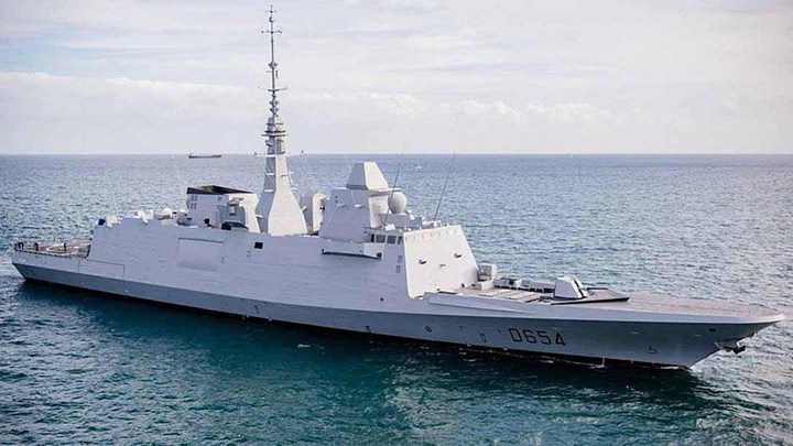 Η Γαλλία θα δανείσει στην Ελλάδα δύο υπερσύγχρονες φρεγάτες σύμφωνα με γαλλικά ΜΜΕ