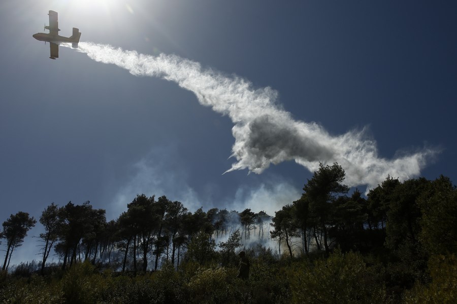 Δείτε LIVE εικόνα από την πυρκαγιά στη Νέα Μάκρη