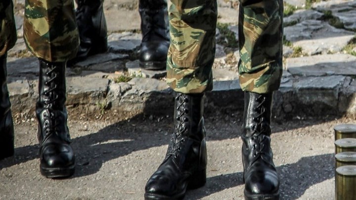 Κορονοϊός – Λαμία: Συναγερμός στο στρατόπεδο – Φαντάρος βγήκε θετικός στον ιό