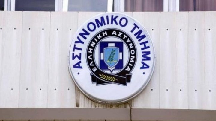 Ασυνόδευτος ανήλικος με κορονοϊό στον Άλιμο – Σε καραντίνα 11 αστυνομικοί