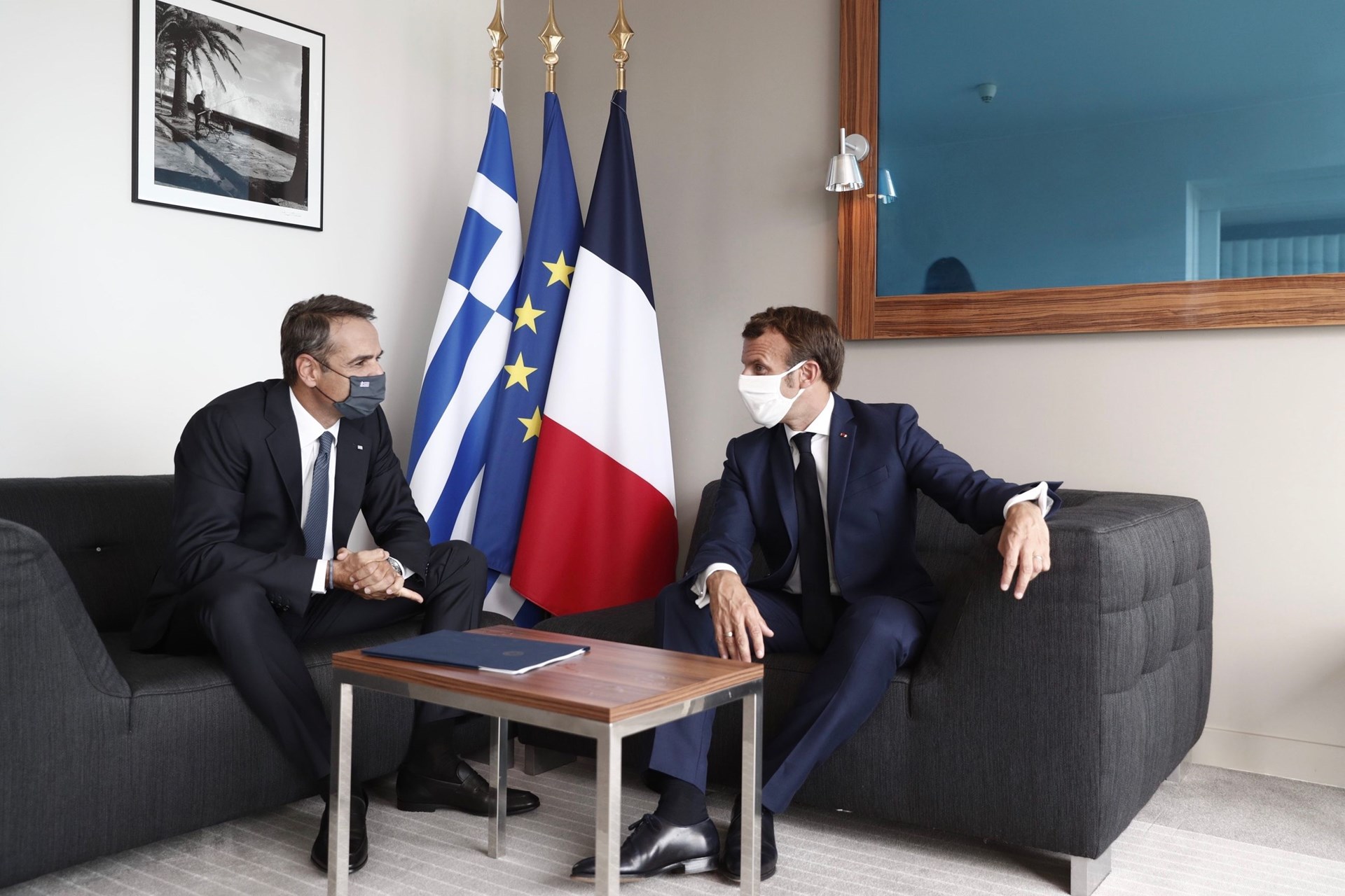 Ολοκληρώθηκε η συνάντηση Μητσοτάκη-Μακρόν – ΦΩΤΟ- ΒΙΝΤΕΟ