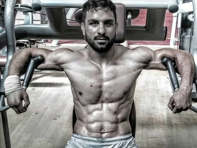 Ιράν: Διεθνής καταδίκη για την εκτέλεση του παλαιστή Ναβίντ Αφκαρί