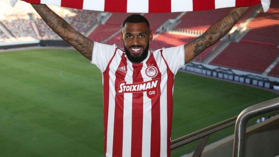 Ολυμπιακός: Ανακοίνωσε τον Εμβιλά