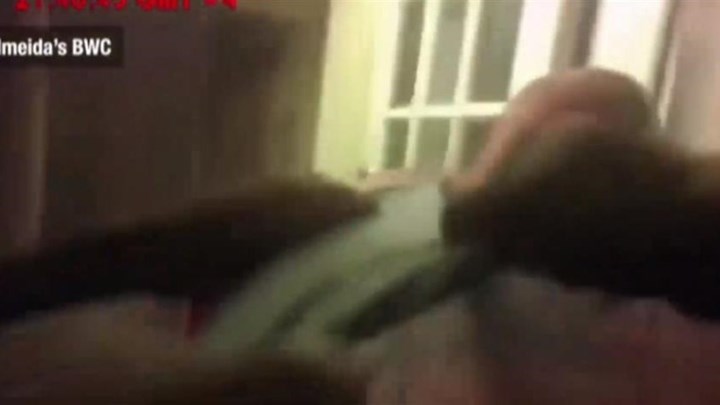 ΗΠΑ: ΒΙΝΤΕΟ-ντοκουμέντο από τις τελευταίες στιγμές του ομογενή – Έπεσε νεκρός από τέιζερ αστυνομικών