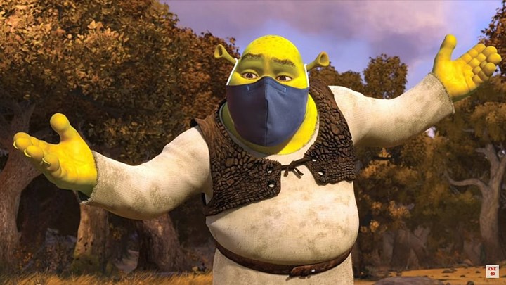 Σποτ της ΚΝΕ: «Σε ποιους κάνουν οι μάσκες που μοιραστηκαν στα σχολεία;»