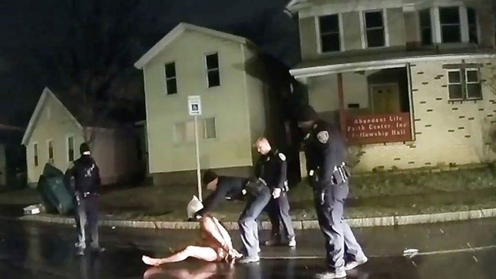 ΗΠΑ: Απομακρύνθηκε ο διοικητής της αστυνομίας για τους χειρισμούς του στην υπόθεση του Ντάνιελ Προυντ