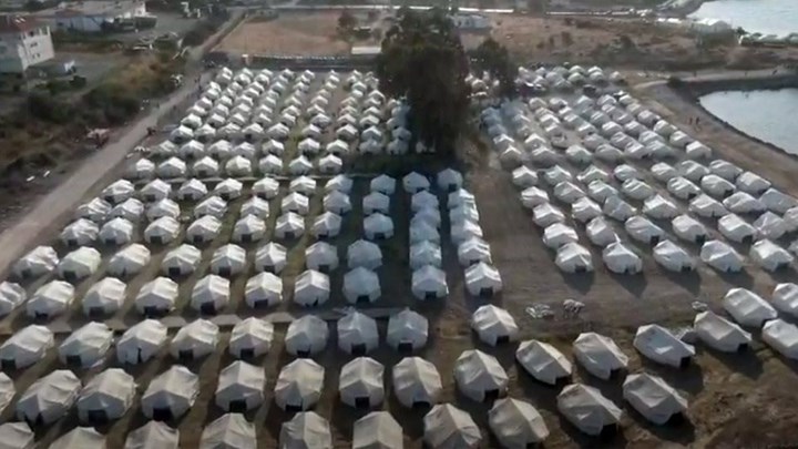 Καρά Τεπέ: Η ιστορία του καταυλισμού των προσφύγων στο “μαύρο βουνό” – ΦΩΤΟ