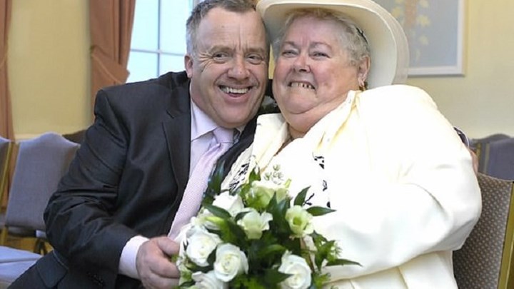 Ο έρωτας όλα τα νικά: Έδωσε μάχη για την αλλαγή νόμου 500 ετών ώστε να παντρευτεί την πεθερά του