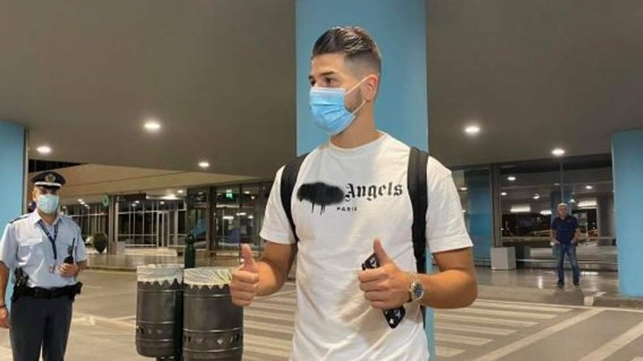 ΠΑΟΚ: Έφτασε στη Θεσσαλονίκη ο Τσόλακ – ΦΩΤΟ