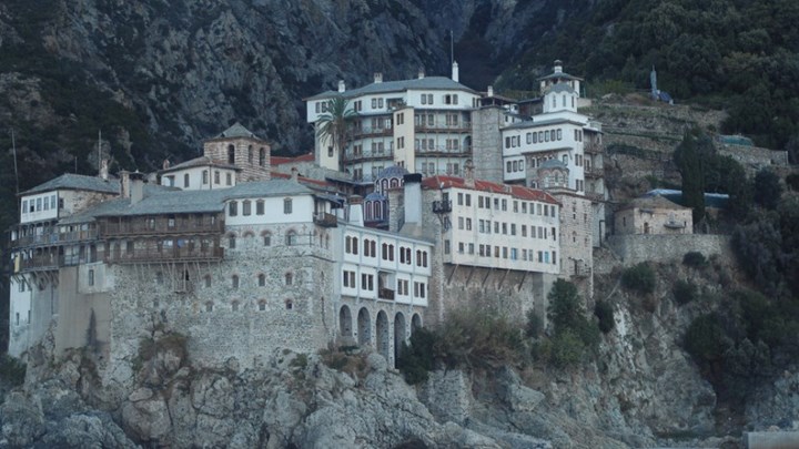 Κορονοϊός: Έκτακτα μέτρα στο Άγιον Όρος – Σε καραντίνα δύο μοναστήρια
