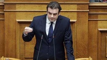 Πότε θα έχουμε στα χέρια μας τις ψηφιακές ταυτότητες – Τι δήλωσε ο Πιερρακάκης στον Realfm 97,8