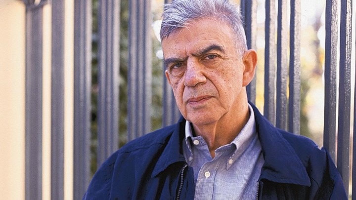 Μένης Κουμανταρέας: Αποκαλύψεις στη δίκη για τη δολοφονία του – Τι κατέθεσε στενός φίλος του -ΒΙΝΤΕΟ