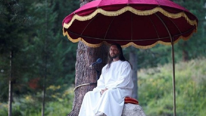 Χειροπέδες στον “Ιησού της Σιβηρίας” – Ρώσος νομίζει ότι είναι η “μετενσάρκωση” του Χριστού -ΒΙΝΤΕΟ