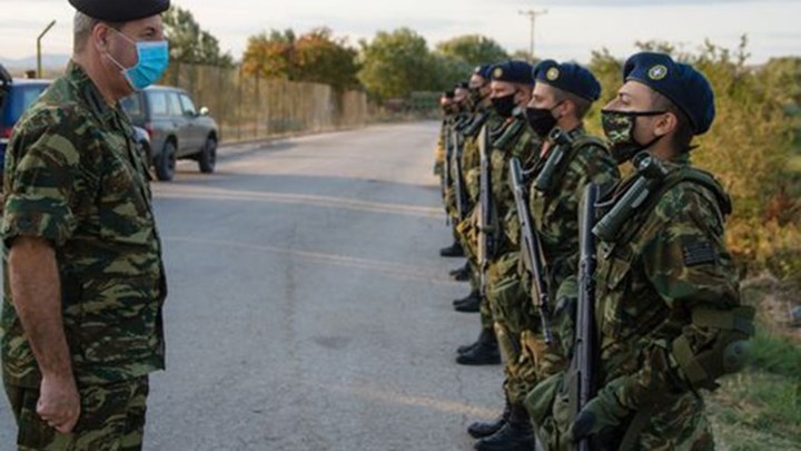 Στον Έβρο ο Αρχηγός ΓΕΣ – ΦΩΤΟ