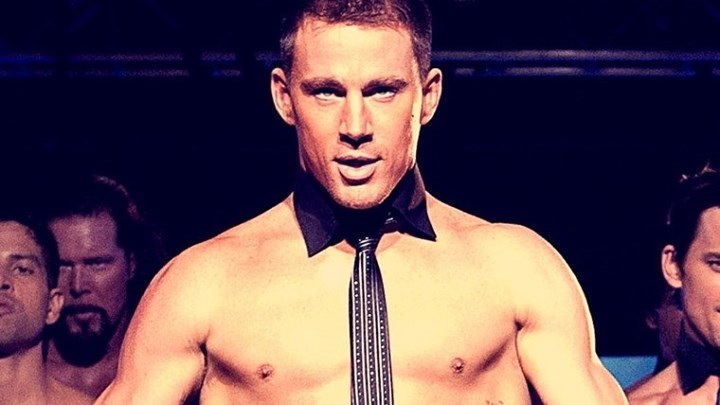 Τσάνινγκ Τέιτουμ: Εντυπωσιάζει με τους κοιλιακούς του – ΒΙΝΤΕΟ