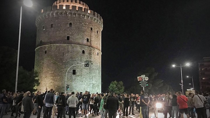 Θεσσαλονίκη: Κινητοποίηση ιδιοκτητών καταστημάτων εστίασης για το ωράριο λειτουργίας – ΦΩΤΟ – ΒΙΝΤΕΟ