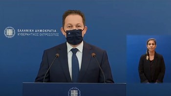 Πέτσας για Πομπέο: Η επίσκεψή του υπογραμμίζει την αναβαπτισμένη στρατηγική σχέση Ελλάδας – ΗΠΑ