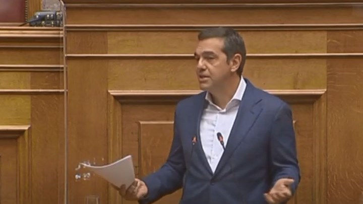 Τσίπρας προς κυβέρνηση για συμφωνία των Πρεσπών: Τώρα που βγάλατε τις περικεφαλαίες φέρτε τις κυρώσεις των συμβάσεων