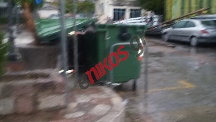 Κακοκαιρία – Άμφισσα: Σφοδρή χαλαζόπτωση έπληξε το κέντρο της πόλης – ΒΙΝΤΕΟ αναγνώστη