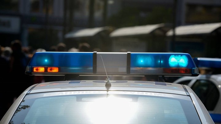 Θρίλερ στα Τρίκαλα: Βρέθηκε νεκρός άνδρας μέσα σε αυτοκίνητο