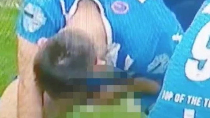 Παίκτης έκανε την ανάγκη του στο γήπεδο και τιμωρήθηκε με 6 αγωνιστικές