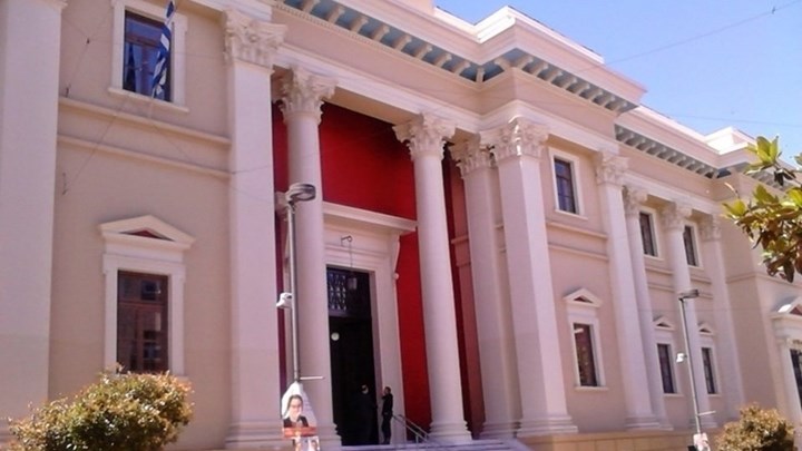 Πάτρα: Κλείνουν τα δικαστήρια λόγω κρούσματος κορονοϊού