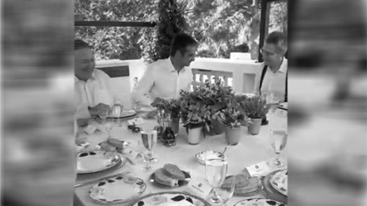 Γεύμα Μητσοτάκη-Πομπέο στο πατρικό του πρωθυπουργού – Τι είχε το μενού – ΒΙΝΤΕΟ