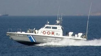 Κρήτη: Συναγερμός για πλοίο με μετανάστες νότια των Χανίων – Πλέει ακυβέρνητο