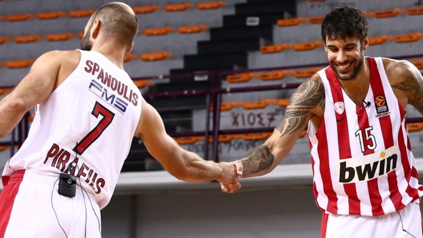 Μπάγερν-Ολυμπιακός 22-18 (10′)