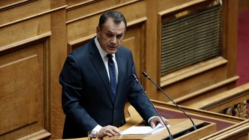 Ο Παναγιωτόπουλος στη Βουλή: Ακόμα ψάχνουν να βρουν τα υποβρύχιά μας οι Τούρκοι