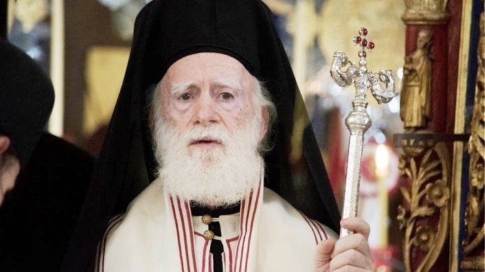 Αγωνία για τον Αρχιεπίσκοπο Κρήτης: Ανέβασε πυρετό και παραμένει στη ΜΕΘ