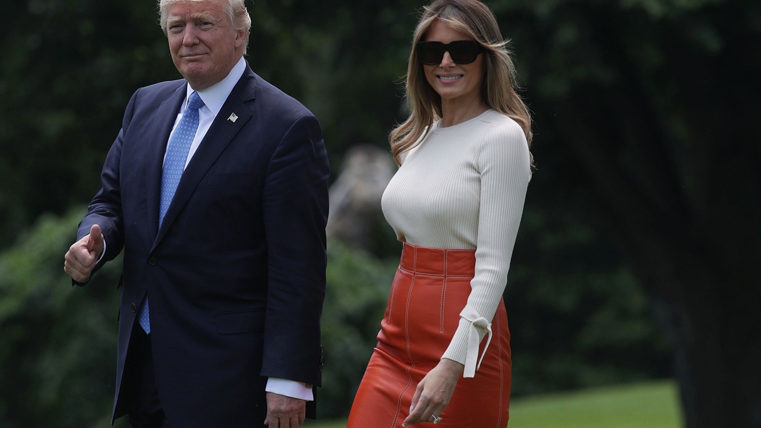 Κορονοϊός – Μελάνια Τραμπ: Η πρώτη της ανάρτηση μετά τη θετική διάγνωση – ΦΩΤΟ