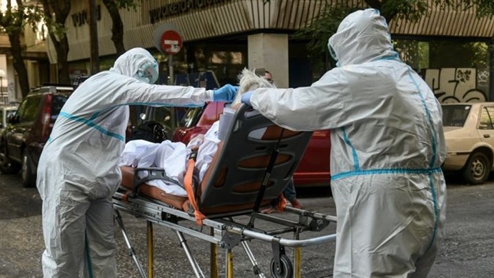 Κορονοϊός: Εργαζόμενος που έχει παραιτηθεί ο «ασθενής μηδέν» του γηροκομείου στον Άγ. Παντελεήμονα