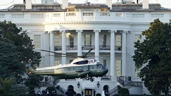 Κορονοϊός – Λευκός Οίκος: Τρεις δημοσιογράφοι θετικοί στον ιό – Κάνουν τεστ όσοι ήρθαν σε επαφή με τον Τραμπ