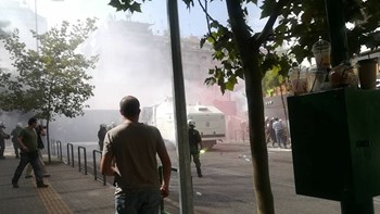 ΕΛ.ΑΣ.: Δύο προσαγωγές για τα επεισόδια έξω από το Εφετείο – ΦΩΤΟ