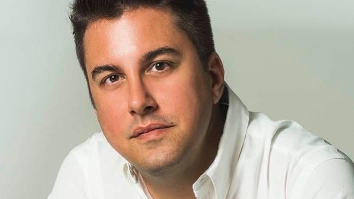 «Ζούμε ένα… θρίλερ και το Τρίτο Στεφάνι κρέμεται πια από μια κλωστή» λεει ο Κατσαρίδης στο enikos.gr