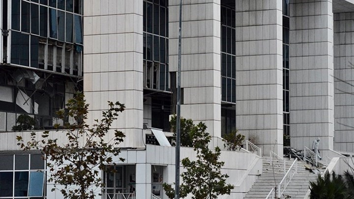 Έκτακτα μέτρα και κυκλοφοριακές ρυθμίσεις έξω από το Εφετείο