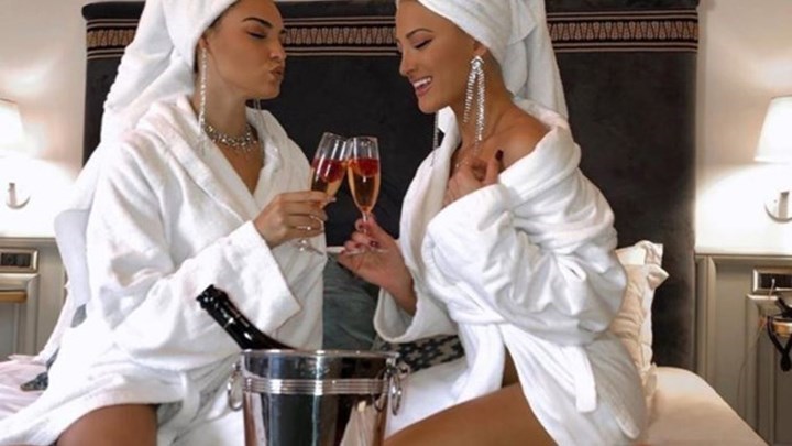 Βρισηίδα Ανδριώτου: Μιλά πρώτη φορά για την κόντρα με την Ιωάννα Τούνη και μας συστήνει τη νέα της φίλη