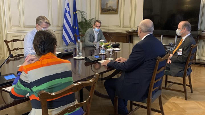 Συνάντηση Μητσοτάκη με στελέχη της φαρμακευτικής εταιρείας Boehringer Ingelheim